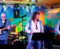 Bild: Kunz
"Tina Elton & Soulful-Blues-Band" rocken die "Live Stage".