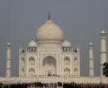 Bild: öt
Die Aufnahme des reich geschmückten Mausoleums Taj Mahal mit seiner Kuppel und den Minaretten aus Ziegelsteinen begeisterte die Besucher des sehr informativen Vortrags von Günther Stock und Christine Dux über ihre Reise mit Mitgliedern der Pfarrei Ebnath durch Indien.