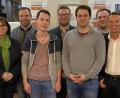 Bild: exb
Die neue JU-Vorstandschaft um Kilian Gradl (Vierter von rechts) zeigt das Bild zusammen mit Landrat Thomas Ebeling (von links), dem CSU-Bürgermeisterkandidaten Frank Zeitler, der FU-Vorsitzenden Marianne Forster, dem CSU-Ortsvorsitzenden Tobias Knechtel und dem Fraktionssprecher im Stadtrat, Hans-Georg Dobler (rechts).