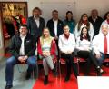 Bild: mde
Der Dank von BRK-Kreisgeschäftsführer Holger Schedl (vorne links), Wachleiter Mike Busch (hinten, Zweiter von rechts) und Bereitschaftsleiterin Kristina Konz (stehend, Dritte von rechts) galt vor allem den ehrenamtlichen Mitarbeitern.