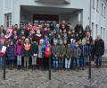 Bild: jr
Die vierten Klassen der Mitterteicher Grundschule besuchten Bürgermeister Roland Grillmeier (links) im Rathaus.