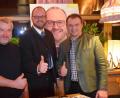 Bild: fz
CSU-Vorsitzender Rainer Schmeidl sieht in Landrat Andreas Meier und Bürgermeister Anton Kappl (von links) Garanten erfolgreicher Arbeit für die Menschen.