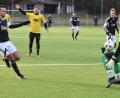 Bild: gb
Der einzige Lichtblick für den SV Mitterteich im Vorbereitungsspiel gegen den SV Poppenreuth: In der 24. Minute schoss Daniel Lauterbach frei vor Torwart Dominik Bejdak zum zwischenzeitlichen 1:1 ein. Am Ende kassierte der Landesligist gegen den Bezirksliga-Vertreter eine peinliche 1:5-Pleite.