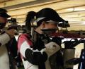 Bild: dop
Der Neumühlener Patrick Kurz (links) verlor in einem hochklassigen Duell gegen die österreichische Nationalschützin Jasmin Kitzbichler knapp mit 395:396 Ringen.