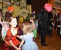 Bild: hcz
Tanz, Gaudi und Spiele machen den Kinderfasching des Volkstrachtenvereins "D´Altbairschen" zum Hit.