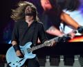 Archivbild: Britta Pedersen/dpa
Dave Grohl von den Foo Fighters