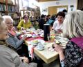 Bild: ubb
Die Frauen bedienten sich gern am reich gedeckten Tisch und nutzten das Frühstück für ausgiebige Gespräche.