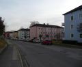 Bild: tk
Bei Sanierungen wie hier am Bergsteig tritt die Stadtbau immer wieder in Erscheinung. Die Gruppierung Amberger Bunt vermisst aber den sozialen Wohnungsbau.