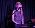 Bild: stg
Ausverkauftes Haus: Missincat überzeugte mit ihren englischen und italienischen Songs am Donnerstagabend bei "Klein & Kunst" in Weiden.