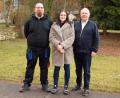 Bild: sön
Pater Christian Liebenstein (rechts), Leiter des Bildungshauses, mit Johanna Weiß und Wolfgang Winter.