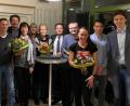 Bild: Helmut Weigl/exb
Bei der Mitgliederversammlung des TC Schanzl wurden die Frauen und Männer geehrt, die sich im Verein über das normale Maß hinaus engagiert haben (von links): Didi Fahlke, Moritz Steger, Norbert Henn, Markus Wagner, Barbara Brosch, Sabine Henn, Christel Lindner, Mario Neumann, Andreas Schmidtgall, Nicky Marquard, Sebastian Grau und Sebastian Wagner.