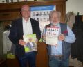 Bild: mad
Maximilian Beer (links) und Alfred Wolfsteiner (rechts) blickten bei der gemeinsamen Wahlveranstaltung auf die vergangenen Jahre zurück.