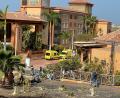 Bild: nogo
Das Hotel, in dem das Corona-Virus festgestellt wurde, ist komplett abgeriegelt.