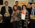 Bild: ksi
Das Frauen-Union-Team mit Christine Scherer (vorne von links), Vorsitzender Christiane Scherer und Tatjana Faderl dankten den Referenten Landrat Thomas Ebeling (links), Manfred Rodde (rechts) und CSU-Bürgermeisterkandidaten Wolfgang Prebeck für ihre Beiträge beim politischen Aschermittwoch.