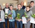Bild: no
Ehrungen bei der Jahresversammlung (von links): Vorsitzende Gertraud Troglauer, Heinz Wannemacher, Elfriede Wannemacher, Heinz Pickel, Manfred Helmreich, Ingrid Dehling, Bürgermeister Dieter Dehling und Brigitte Helmreich.