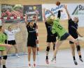 Bild: ham
Die Abwehrarbeit der HSG Nabburg/Schwarzenfeld um Torfrau Lisa Pröls (hinten helles Trikot) war sehr gut gegen die SG Rohr. Theresa Desing (Dritte von links) und ihre Teamkolleginnen blockten gut.