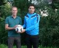 Bild: obl
Der Sportbeauftragte des Stadt Auerbach, Holger Eckert (links), und der Sportliche Leiter der SG Auerbach, Bernhard Schubert (rechts), sind sich in Sachen Juniorenfußball einig.