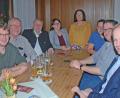 Bild: wee
Zur Jahreshauptversammlung der Frauen Union Wernberg-Köblitz hieß die Vorsitzende, Waltraud Forster, die FU-Kreisvorsitzende Marianne Forster sowie Bürgermeister Konrad Kiener und den CSU-Fraktionssprecher, Dieter Rosenberg, willkommen.