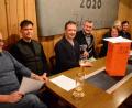 Bild: Kunz
Für einen neuen Bürgerentscheid gegen das Gewerbegebiet Weiden West-IV kämpfen (von links) Hans Riedlbauer, Peter Trottmann, Ali Zant, Hans-Jürgen Gmeiner, Sonja Schuhmacher, Helmut Schöner und Jürgen Schönig.