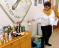 Bild: do
Statt "Plastik im Gesicht" empfiehlt Kräuterführerin Petra Stark in einem Workshop beim Frauenbund Oberbibrach natürliche Kosmetikartikel.
