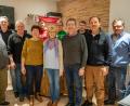 Bild: Josef Eibauer
Das gewählte Vorstandsteam präsentiert sich: (vordere Reihe von links) Richard Scheiterer, Hans Scheiterer, Josef Hellerbrand, Erika Betz, Helga Fiedler, Fritz Bock und Engelbert Horn. Neu in der Vorstandschaft sind Manuel Rettinger, Tobias Eichstetter und Markus Hellerbrand (hintere Reihe von links)
