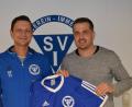 Bild: mez
Markus Sebald (rechts) wird neuer Trainer beim SV Immenreuth, Abteilungsleiter Florian Stelzl freut sich über die Verpflichtung.