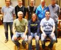 Bild: no
Die neu gewählte Führungsmannschaft um den im Amt bestätigten Vorsitzenden Robert Meyer (stehend, Zweiter von rechts).