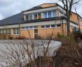 Bild: do
Die sprudelnden Förderquellen des Staates sind endlich. Umso wichtiger ist der Kommune die rasche Innensanierung des Gemeindezentrums, die noch Ende des Monats beginnen soll.