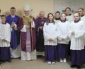Bild: exb
Der Pastoralbesuch des Eichstätter Bischofs Gregor Maria Hanke in Kastl war ein Höhepunkt in der Gemeinde.
