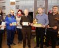 Bild: bkr
Ingrid Dietl (von links), Richard Dürmann, Susi Busch, Josef Pittner, Klaus Münch und Wolfgang Veigl beim Kötzersdorfer Preisschafkopf.
