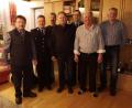 Bild: exb
Viele Glückwünsche konnte Herbert Frank zum 70.Geburtstag entgegennehmen. Im Bild (von links) Hermann Lobinger (Heimatverein), Thomas Schüssler (Feuerwehr Schwarzenbach), Christian Friedl (Pfarrgemeinderat), Konrad Fischer (Heimatverein), Bernd Schmidkonz (Feuerwehr Schwarzenbach), Jubilar Herbert Frank, Thomas Weigl (Pfarrgemeinderat). Nicht im Bild vom TSV Bärnau: Markus Fichtner und Norbert Troglauer.