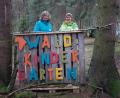 Rückwirkend zum 1. März erhielt der Waldkindergarten in Brand seine offizielle Betriebserlaubnis. Erzieherin Sabine Reindl (links) ist die Leiterin der Einrichtung und wird von Erzieherin Manuela Schneider unterstützt., unterstützt.
