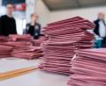 Bild: Sven Hoppe/dpa
Am Sonntag beinde Stichwahlen gibts nur Briefwahl. Teilweise haben mehr als 70 Prozent schon ihre Stimmzettel eingereicht.