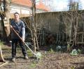 Bild: Adele Schütz
Gärtnermeisterin Tanja Götz wertschätzt das Kompostieren der eigenen Küchen- und Gartenabfälle, weil sie einen ausgezeichneten Dünger und hervorragenden Mulch abgeben.