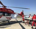 Bild: DRF-Luftrettung
Ein "Epishuttle" auf dem Weg zu einem Rettungshubschrauber.
