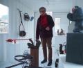 Bild: bl
Eine bunte Sammlung mit Werken seiner Kollegen zeigt Künstler Heiko Herrmann in Pertolzhofen.