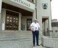 Bild: Portner
Künftig öfters ohne Schlips und Anzugjacke: Bürgermeister Heinz Weigl kehrt am Donnerstag seinem Arbeitsplatz im Rathaus den Rücken.