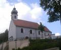 Bild: u
Noch vor der Amberger Mariahilfbergkirche war die Vierzehnnothelferkirche bis ins 18. Jahrhundert eine viel besuchte Wallfahrtskirche, insbesondere an ihrem Patroziniumstag Mariä Heimsuchung (2. Juli). Die Pfarrgemeinde kann ihn heuer wegen der Corona-Pandemie nicht wie gewohnt in dem Kirchlein feiern. Pfarrer Johann Hofmann wird – unter Beachtung der Vorschriften - den Festgottesdienst in der Stadtpfarrkirche zelebrieren.