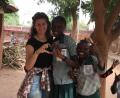 Bild: exb
Julia Dennerlein (links) hat während ihres Praktikums in Gambia viele Freundschaften geschlossen.