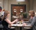 Screenshot: TVNOW
Lisa und Tristan stoßen auf ihr "First Date" an. Ein zweites Treffen soll folgen.