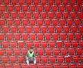 Bild: Hannibal Hanschke/dpa
Der deutsche Profifußball hat das erste Geisterspiel-Wochenende hinter sich.