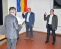 Bild: fjo
Bürgermeister Reiner Gäbl vereidigt seine beiden neuen Stellvertreter, Thomas Kleber (CSU) und Bernd Reil (FWG) (von links).