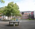 Bild: Gabi Schönberger
Blick in den Pausenhof der Pestalozzi-Mittelschule. Ringsum wird sich in den nächsten Jahren viel verändern.