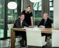 Bild: Godelmann
Freuen sich über das neue Gütesiegel (von links): Bernhard Godelmann, Silvia Godelmann und Bernhard Godelmann, Senior.