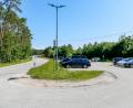 Bild: Hösamer
Sache des Landkreises, und wird erledigt: Die Erweiterung des Pendlerparkplatzes in Klardorf an der A 93 steht im Bauprogramm.