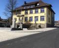 Bild: obe
Das Rathaus, Sitz der Verwaltungsgemeinschaft Neusorg, wurde aufgrund eines bestätigten Coronafalls geschlossen.
