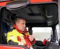 Bild: jma
Pünktlich um 06:06 Uhr am 06.06.meldet Feuerwehrkommandant Mario Schneider das neue Fahrzeug "Hütten 47/1" als einsatzklar.