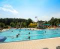Bild: fg
Am kommenden Montag eröffnet das Freibad am Fuße des Monte Kaolino – dann allerdings mit einer Reihe von Einschränkungen.