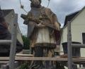 Bild: jzk
Bald wird die Nepomuk-Statue in Kemnath in neuem Glanz erstrahlen.