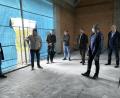 Bild: Eichl
Der Gemeinderat tagt auf der Baustelle: von links Architekt Ulrich Greiner, Bürgermeister Markus Ludwig, Eka Reber, Johann Confal, Hubert Meiler, Karlheinz Schreiner, Otto Müller.